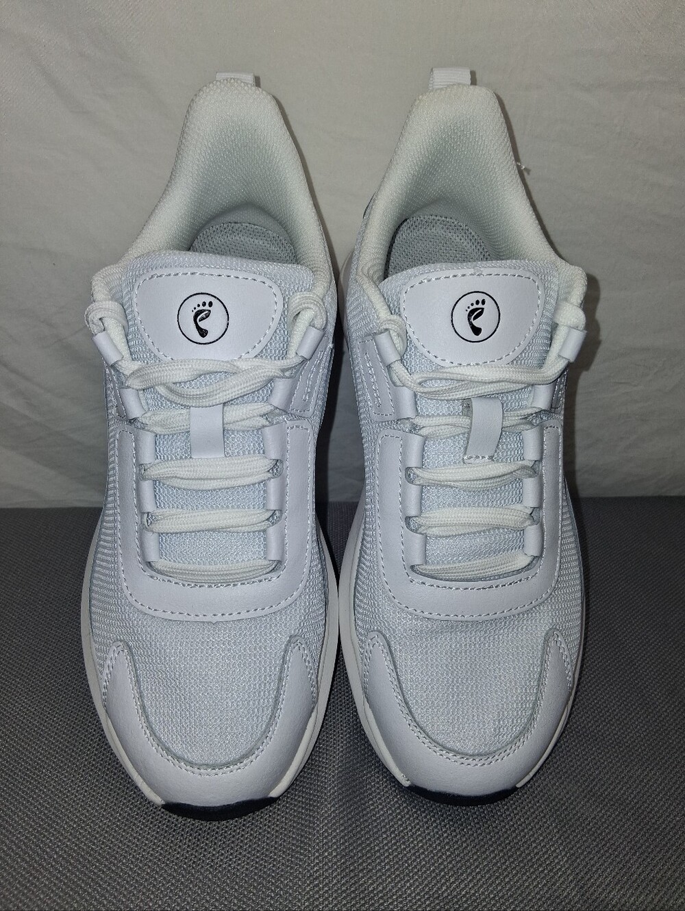 GroundingWell Earthing White Sneaker with Black Logo Accent - Picture 9 of 16